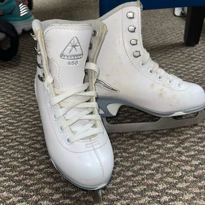 Ice Skates - Size 11 Junior